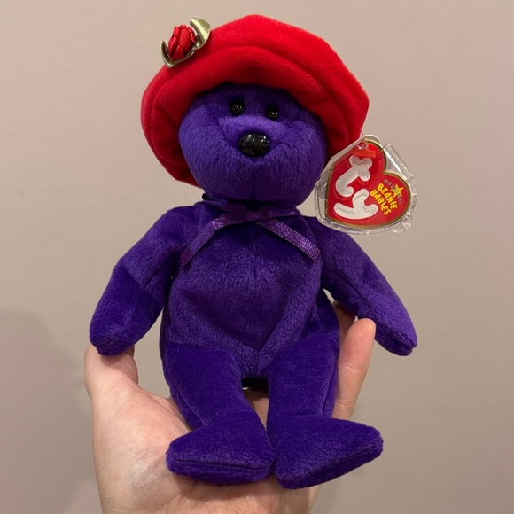 Ty Bear Red Hat ladies - Picture 1 of 6